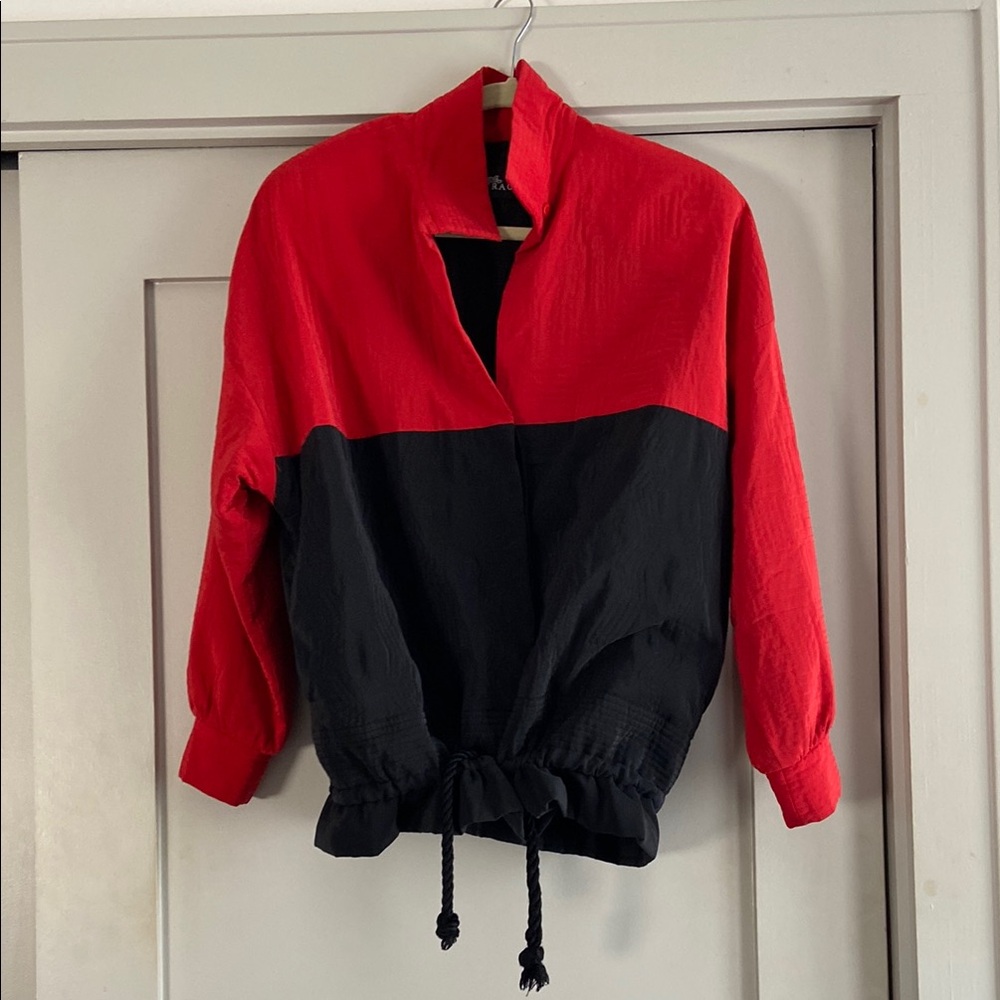 Vintage Ellen Tracy Black and Red Silk Jacket Size P